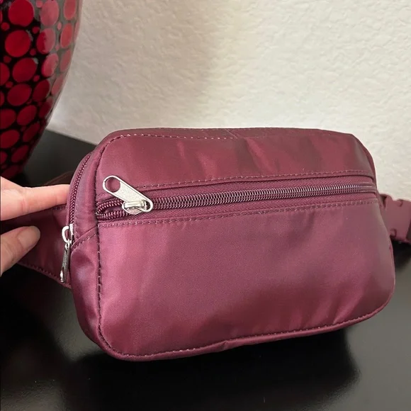 Summer & Rose Maroon Belt Bag Fanny Pack Crossbody Adjustable Strap New - Picture 4 of 12